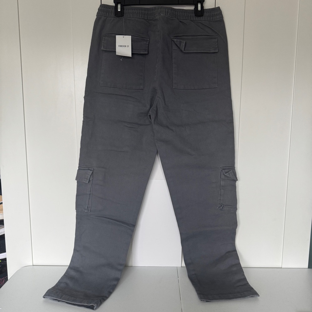 Forever 21 Men's Charcoal Cargo Pants